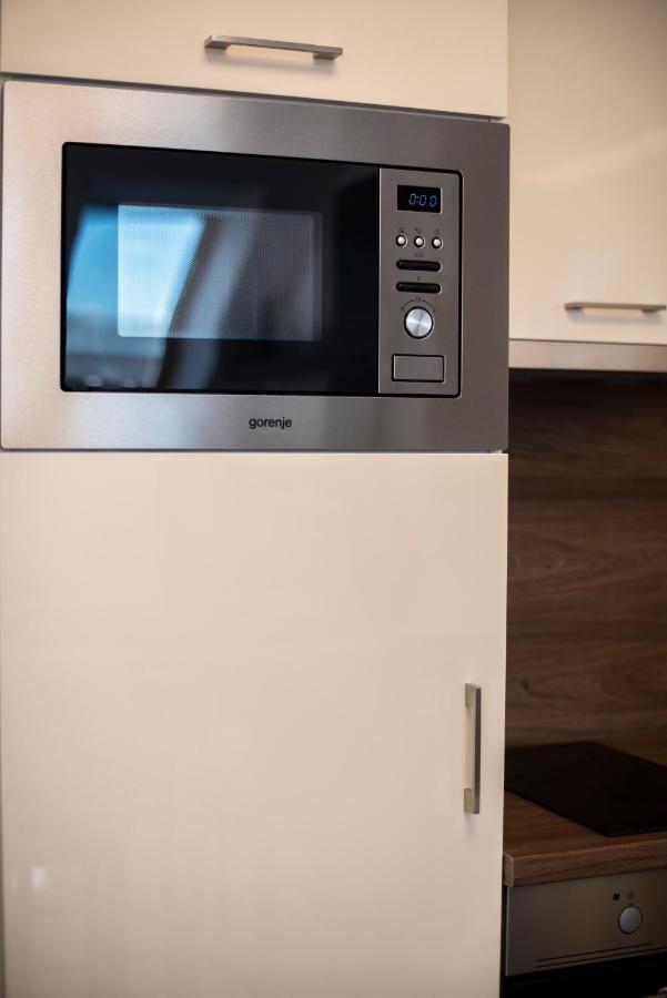 Zsuka Apartman Free Parking Pecs Exterior photo
